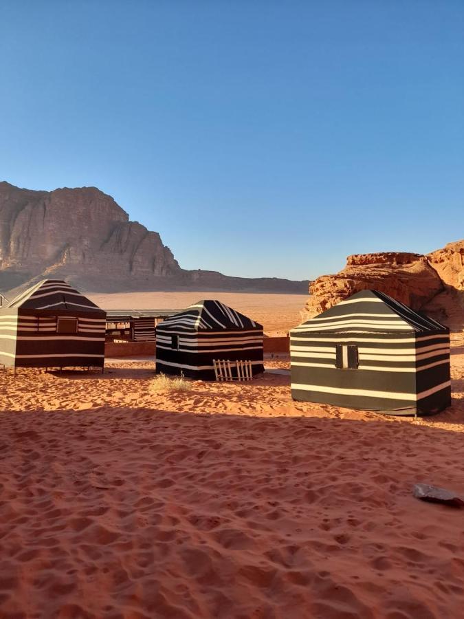 Desert Moon Camp Wadi Rum Exterior photo