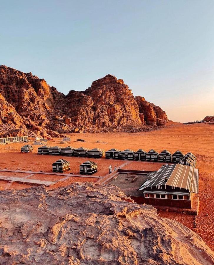 Desert Moon Camp Wadi Rum Exterior photo